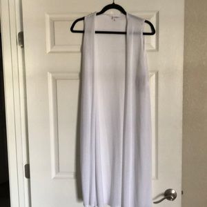 NWT ⭐️ White Joy Vest by LuLaRoe